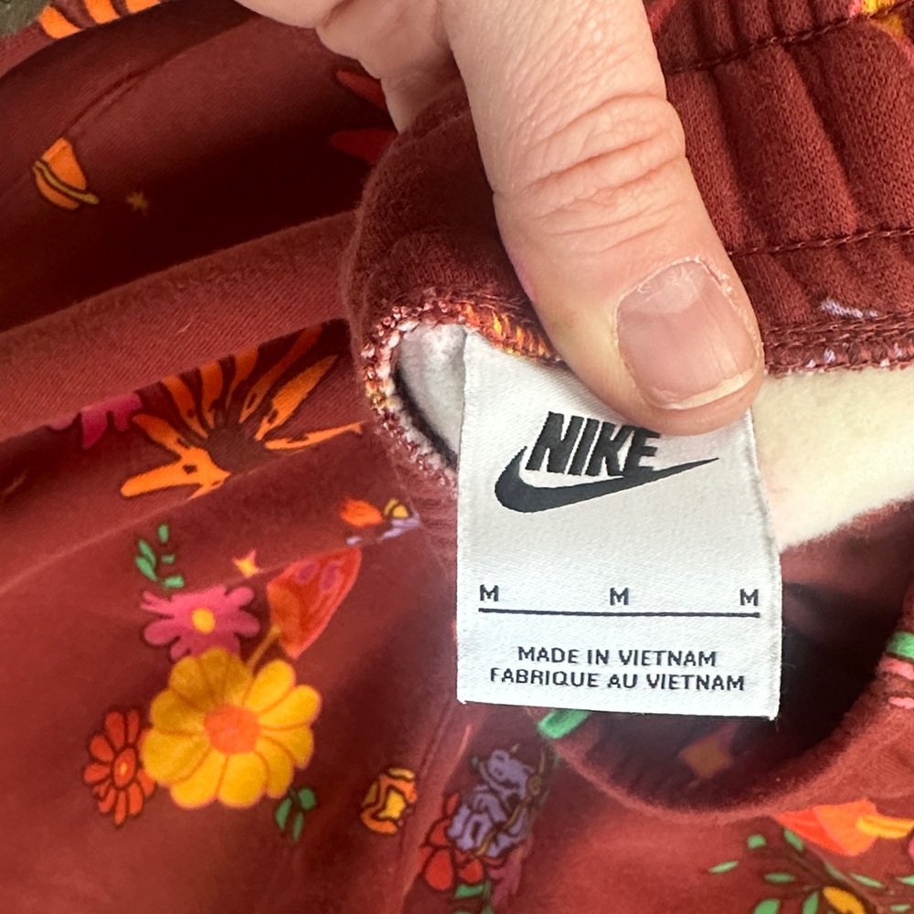 Nike Floral Celestial Print Fleece Jogger Sweatpants Burgundy Women’s Medium - Picture 8 of 10
